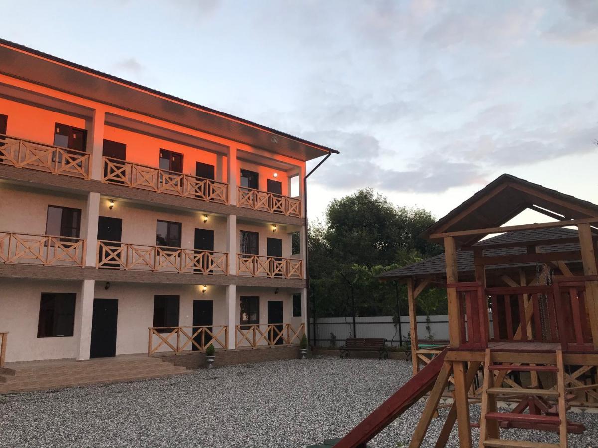 פיזונדה Guest House Dana מראה חיצוני תמונה