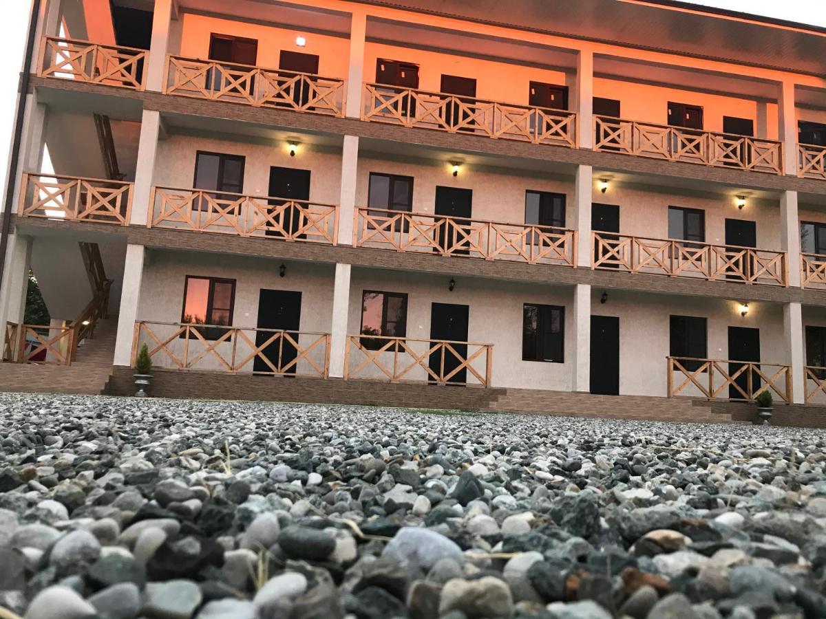 פיזונדה Guest House Dana מראה חיצוני תמונה